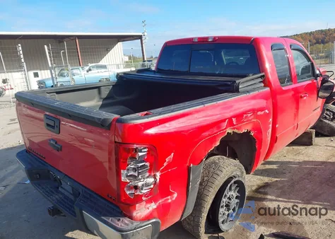 2007 Chevrolet Silverado 1500 Ltz from USA, damaged, VIN 1GCEK19J27Z595571